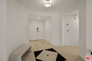 121 N Almont Dr, Beverly Hills, CA 90211 - Photo 5