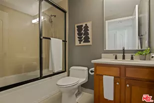 837 N Hudson Ave, Los Angeles, CA 90038 - Photo 19
