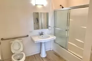 517 N Harvard Blvd, Los Angeles, CA 90004 - Photo 35