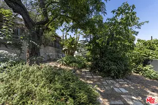 1627 Fargo St, Los Angeles, CA 90026 - Photo 27