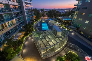 13600 Marina Pointe Dr, Marina del Rey, CA 90292 - Photo 57