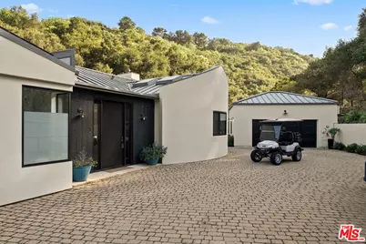 28222 Via Acero St, Malibu, CA 90265 - Photo 7