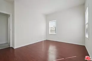 1464 W 35th Pl, Los Angeles, CA 90018 - Photo 21