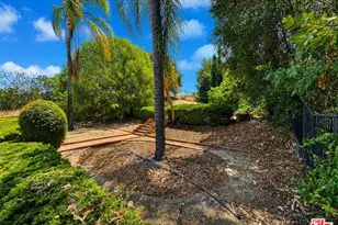 110 Horseshoe Cir, West Covina, CA 91791 - Photo 37