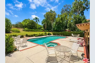 110 Horseshoe Cir, West Covina, CA 91791 - Photo 35