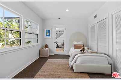 13009 Greenleaf St, Studio City, CA 91604 - Photo 19