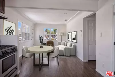 422 N Everett St, Glendale, CA 91206 - Photo 11