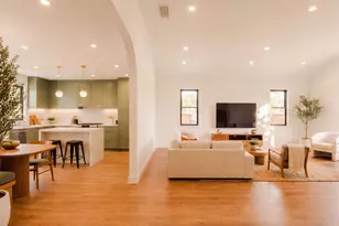 7170 Rosewood Ave, Los Angeles, CA 90036 - Photo 17