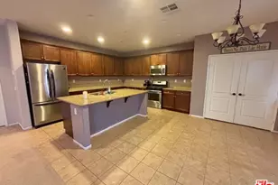 3437 Jaguar Ct, Rosamond, CA 93560 - Photo 5