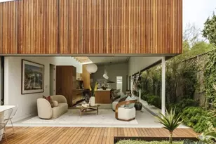 1028 Pleasant View Ave, Venice, CA 90291 - Photo 1
