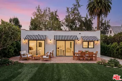 129 N Almont Dr, Los Angeles, CA 90048 - Photo 15