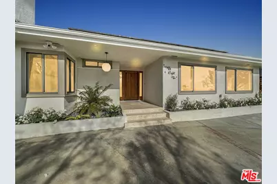 5810 S Halm Ave, Los Angeles, CA 90056 - Photo 1