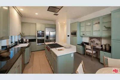 16658 Calle Brittany, Pacific Palisades, CA 90272 - Photo 11