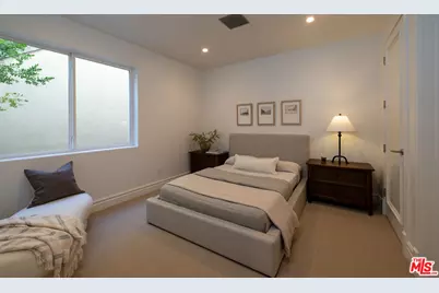 16658 Calle Brittany, Pacific Palisades, CA 90272 - Photo 25