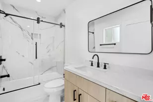 10826 Hesby St, North Hollywood, CA 91601 - Photo 63