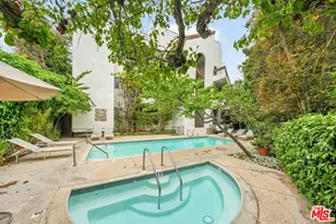 621 S Barrington Ave, Los Angeles, CA 90049 - Photo 25