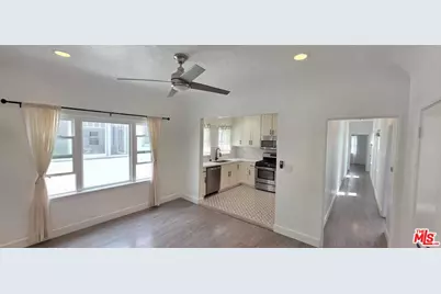1032 S Orange Dr, Los Angeles, CA 90019 - Photo 7