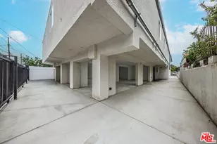 946 E 21st St, Los Angeles, CA 90011 - Photo 19