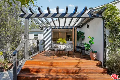 3314 Greenfield Ave, Los Angeles, CA 90034 - Photo 9
