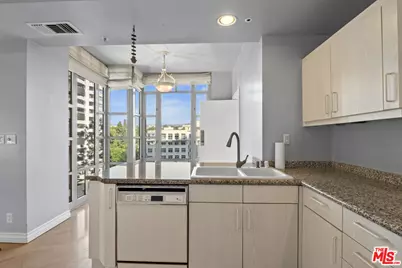 10580 Wilshire Blvd #6Nw, Los Angeles, CA 90024 - Photo 7