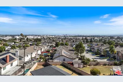 19428 Kemp Ave, Carson, CA 90746 - Photo 21