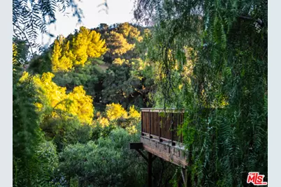 2521 Topanga Skyline Dr, Topanga, CA 90290 - Photo 19