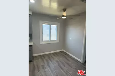 711 Larch St #10, Inglewood, CA 90301 - Photo 7