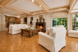 16201 Meadowcrest Rd, Sherman Oaks, CA 91403 - Photo 19