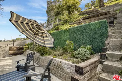 4110 Vanetta Pl, Studio City, CA 91604 - Photo 27