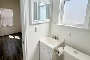 244 S Alexandria Ave, Los Angeles, CA 90004 - Photo 15