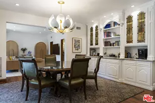 305 S June St, Los Angeles, CA 90020 - Photo 17