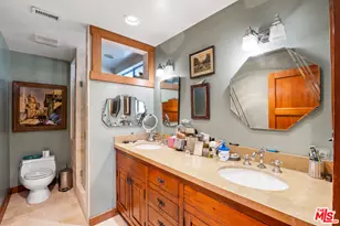 5347 Lockhurst Dr, Woodland Hills, CA 91367 - Photo 25