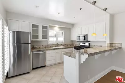11838 Kiowa Ave #203, Los Angeles, CA 90049 - Photo 9