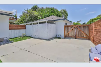 1817 17th St, Santa Monica, CA 90404 - Photo 35