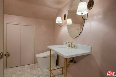 17636 Camino De Yatasto, Pacific Palisades, CA 90272 - Photo 11