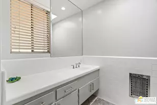 290 S San Jacinto Dr, Palm Springs, CA 92262 - Photo 13