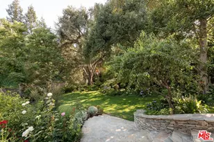 17417 Rancho St, Encino, CA 91316 - Photo 41