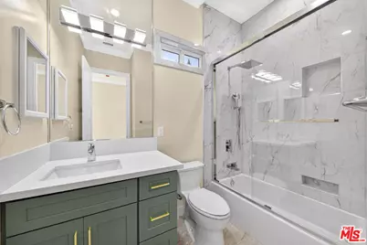 4897 Rosemont Ave, La Crescenta, CA 91214 - Photo 19