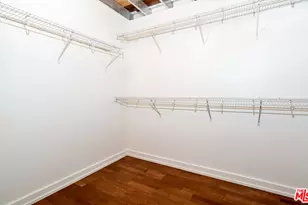 330 W 11th St, Los Angeles, CA 90015 - Photo 17