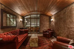 10911 Chalon Rd, Los Angeles, CA 90077 - Photo 33