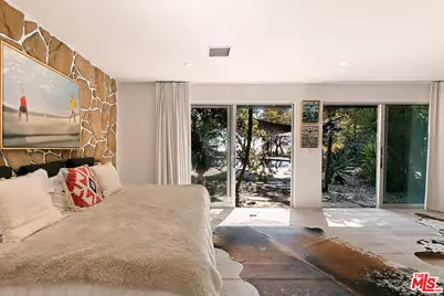 12460 Yellow Hill Rd, Malibu, CA 90265 - Photo 23