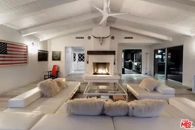 12460 Yellow Hill Rd, Malibu, CA 90265 - Photo 9