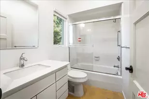 321 N Las Casas Ave, Pacific Palisades, CA 90272 - Photo 45