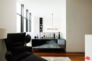 825 N Kings Rd, West Hollywood, CA 90069 - Photo 21