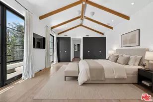 729 N Bedford Dr, Beverly Hills, CA 90210 - Photo 39