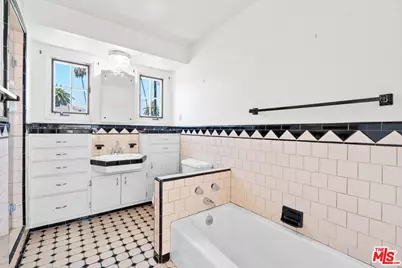 227 S Stanley Dr, Beverly Hills, CA 90211 - Photo 19