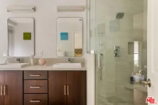 12004 Briarvale Ln, Studio City, CA 91604 - Photo 39