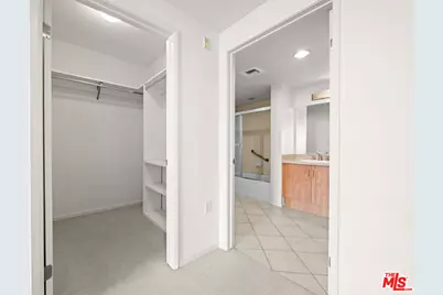 267 S San Pedro St #508, Los Angeles, CA 90012 - Photo 29