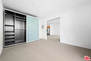 267 S San Pedro St, Los Angeles, CA 90012 - Photo 17