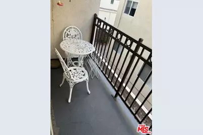 141 S Clark Dr #315, Los Angeles, CA 90048 - Photo 15
